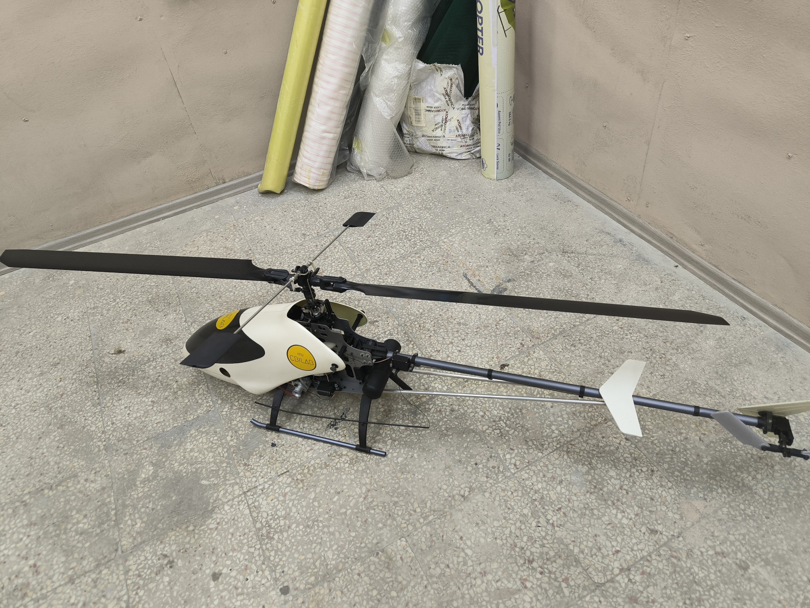 RC Helikopter Zemin Testi